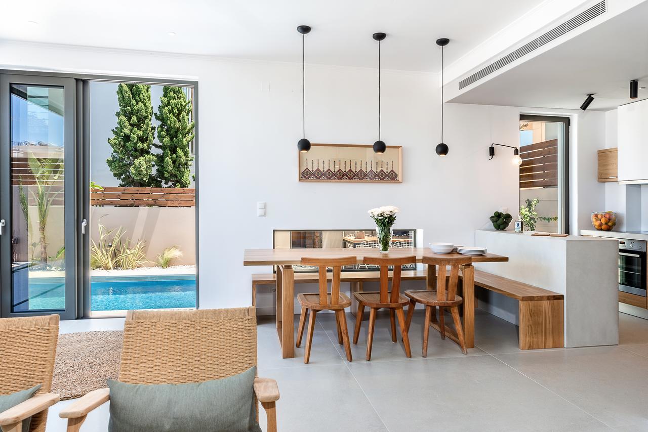 Fos Villa, A Luxe House With Private Heated Pool Galatás Exterior photo
