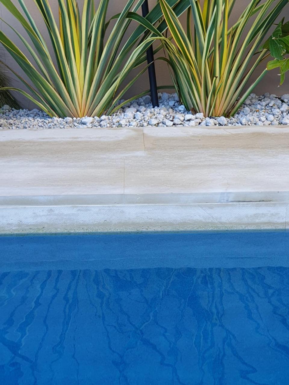 Fos Villa, A Luxe House With Private Heated Pool Galatás Exterior photo