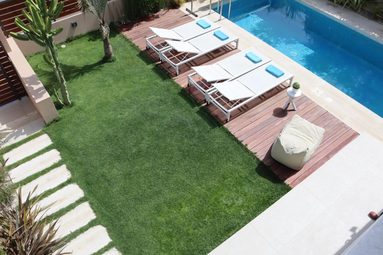 Fos Villa, A Luxe House With Private Heated Pool Galatás Exterior photo